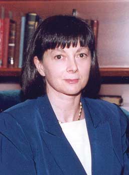 Dr. Nunzia Giuse